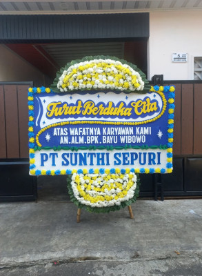 Papan Bunga Duka di Purwanegara