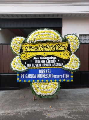 Papan Bunga Duka di Purwanegara