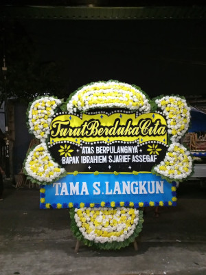 Papan Bunga Duka di Purwanegara